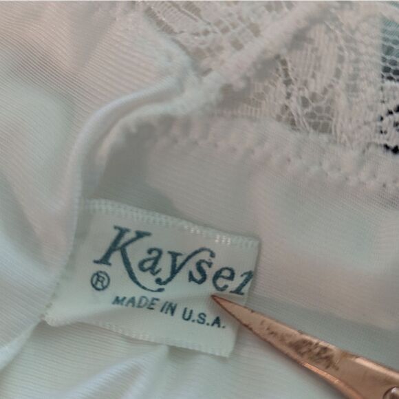 vintage women's 60s white  nylon gown slip‎ with lace details - Picture 6 of 8